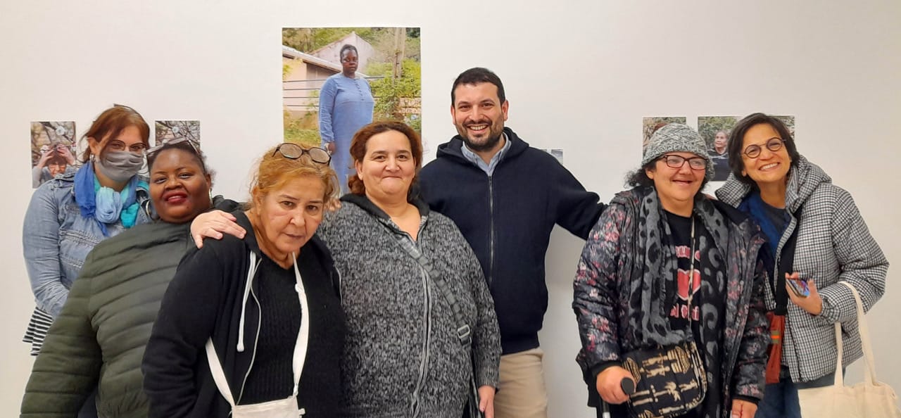 Aidez-nous. Soutenez les